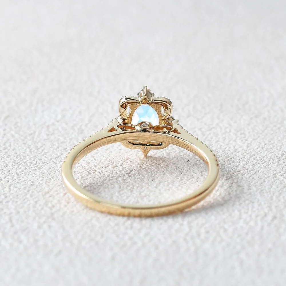 1.0ct Byzantine Moonstone Vintage Ring