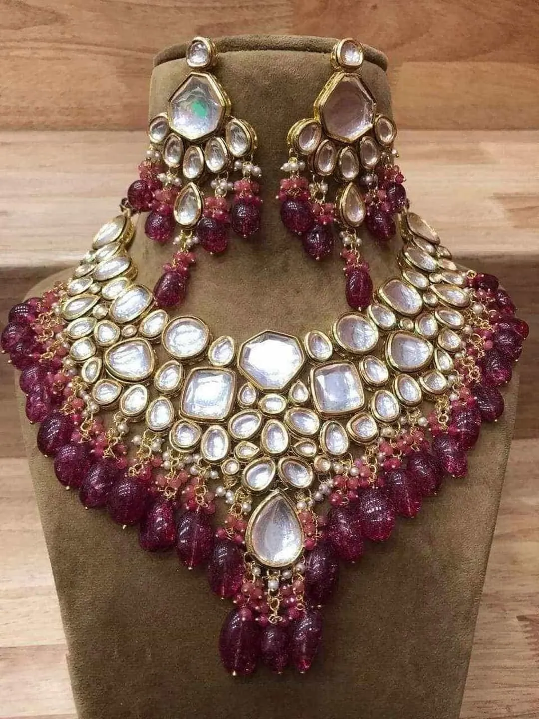 Big Kundan Precious Stone Necklace