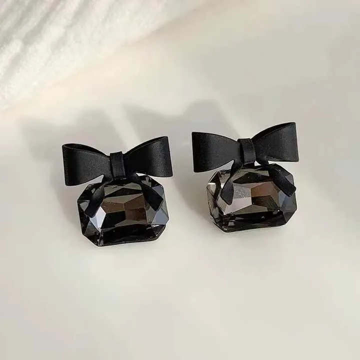 Black Bow Shaped Crystal Shine Drop Earring