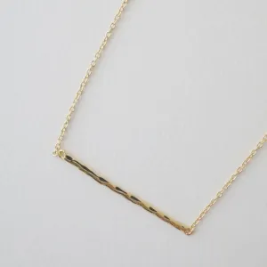 Hammered Classic Bar Necklace