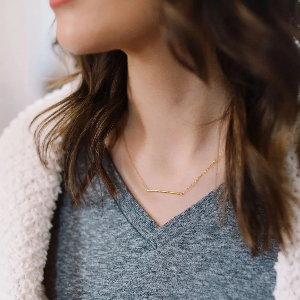 Hammered Classic Bar Necklace