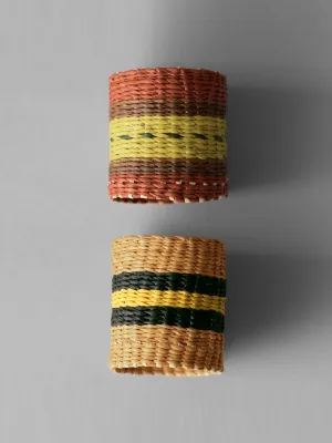 Hand-woven iraca napkin rings (set of 2)