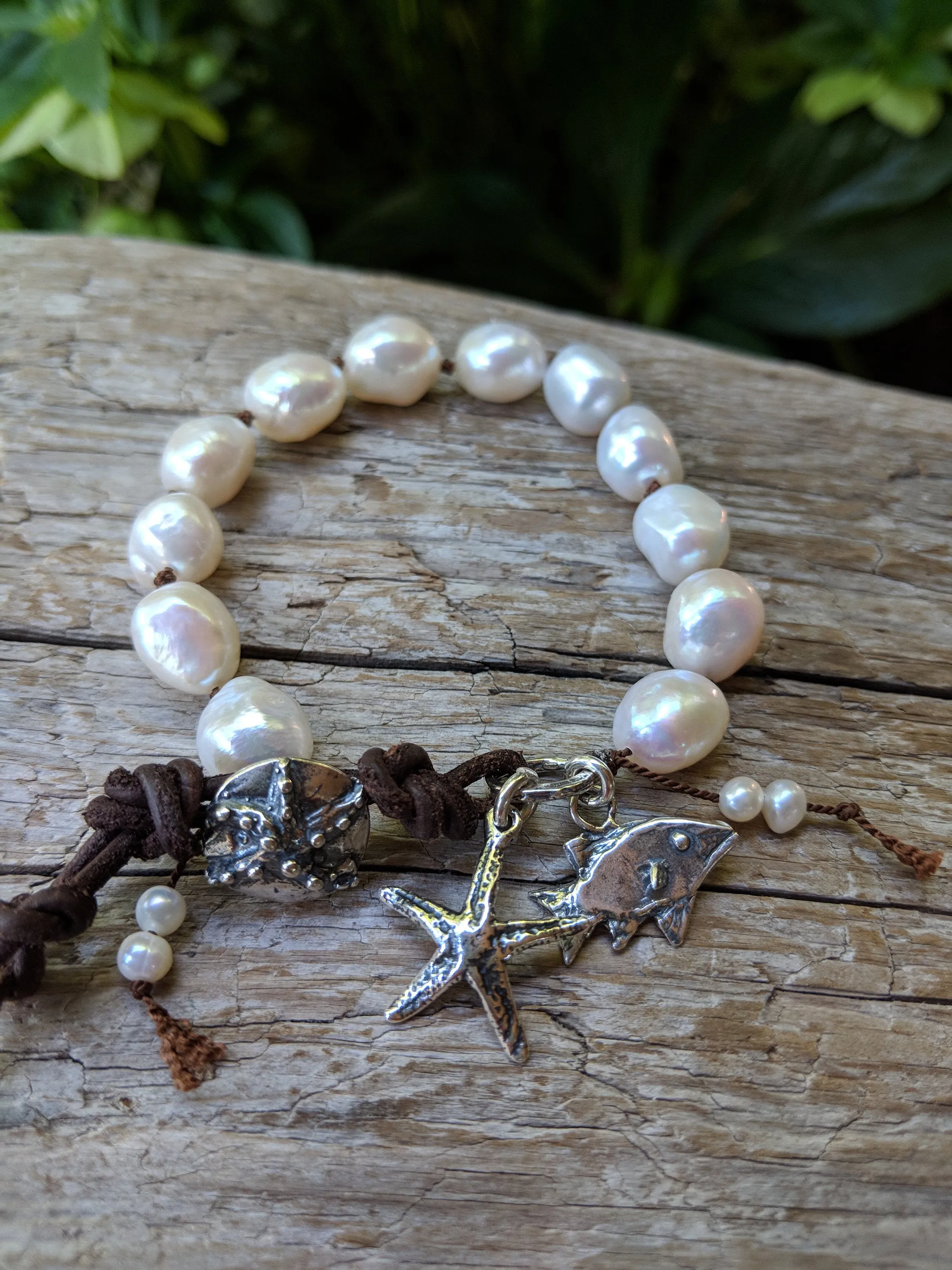 Handmade Boho Baroque Pearl Leather Bracelet with Fish and Starfish Charms