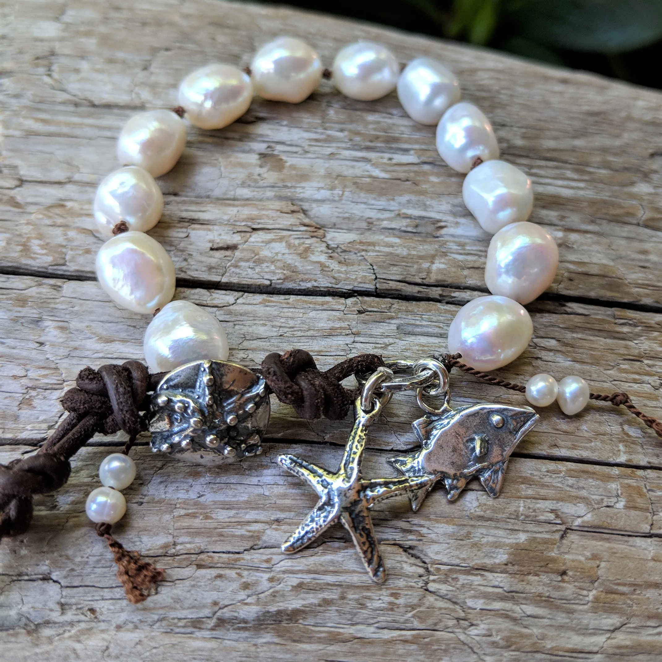 Handmade Boho Baroque Pearl Leather Bracelet with Fish and Starfish Charms