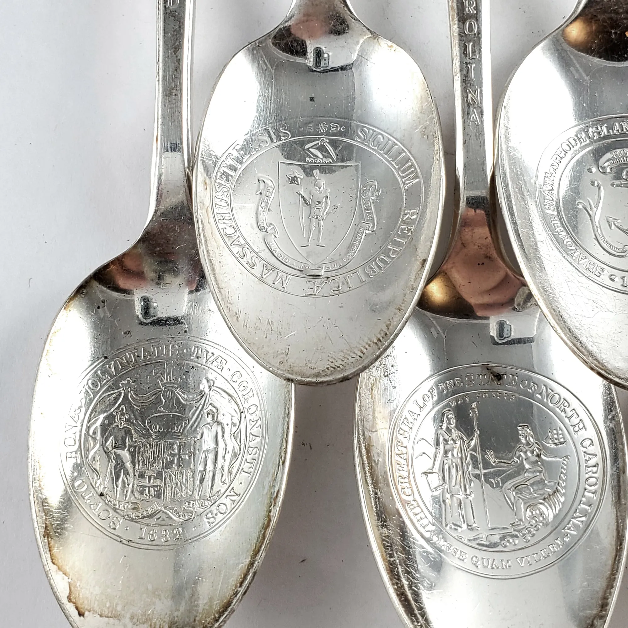 International Silver 13 Colonies Shield Spoon Ring