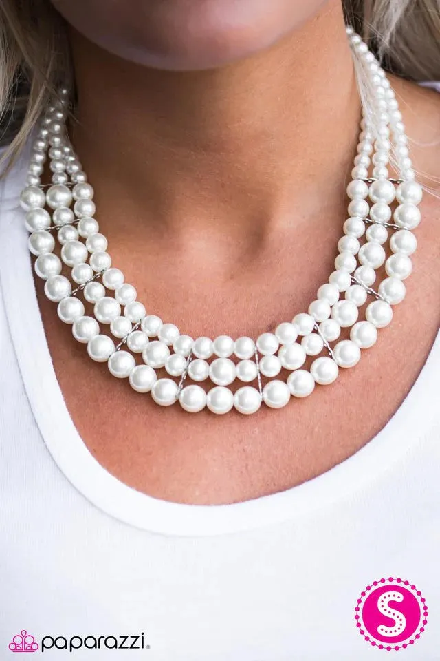 Paparazzi Necklace ~ Lady in Waiting - White