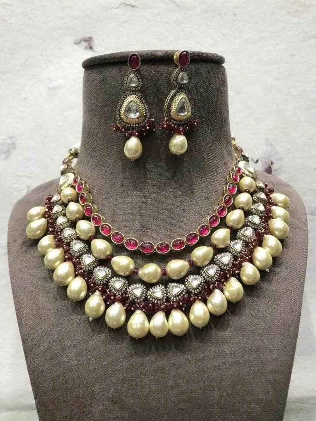 Polki Necklace With Beads