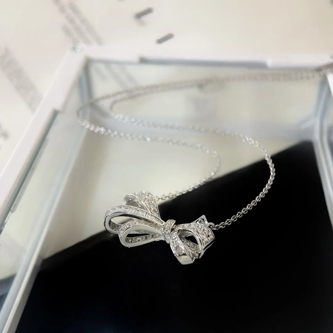 TILDA BOX CLASSIC SILVER DIAMOND NECKLACE