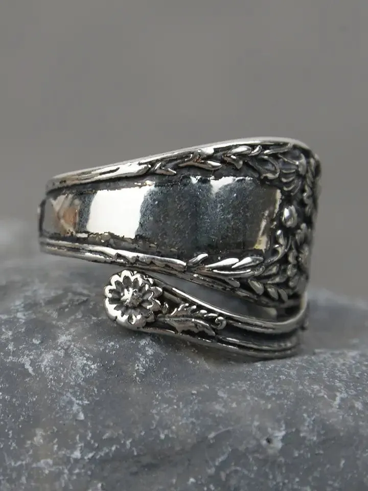 Vintage Daisy Spoon Ring